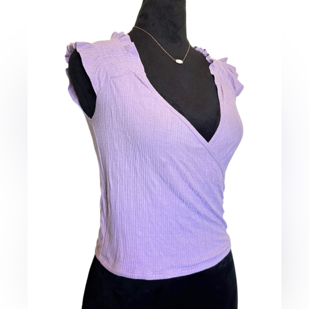 Billabong Woman’s Medium Purple Girls Like You Ruffle Sleeve Surplice Top - Picture 3 of 8
